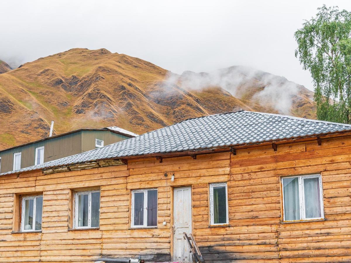 Baia Hotel Ushguli Exterior photo